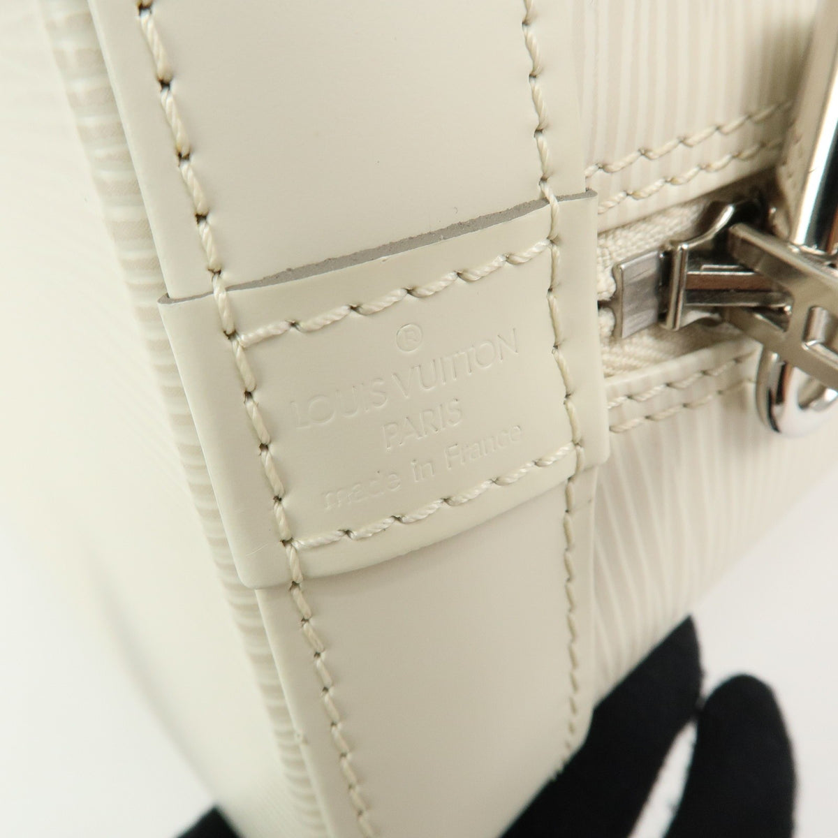 Louis Vuitton Alma Epi Leather, White, Leather, Handbag