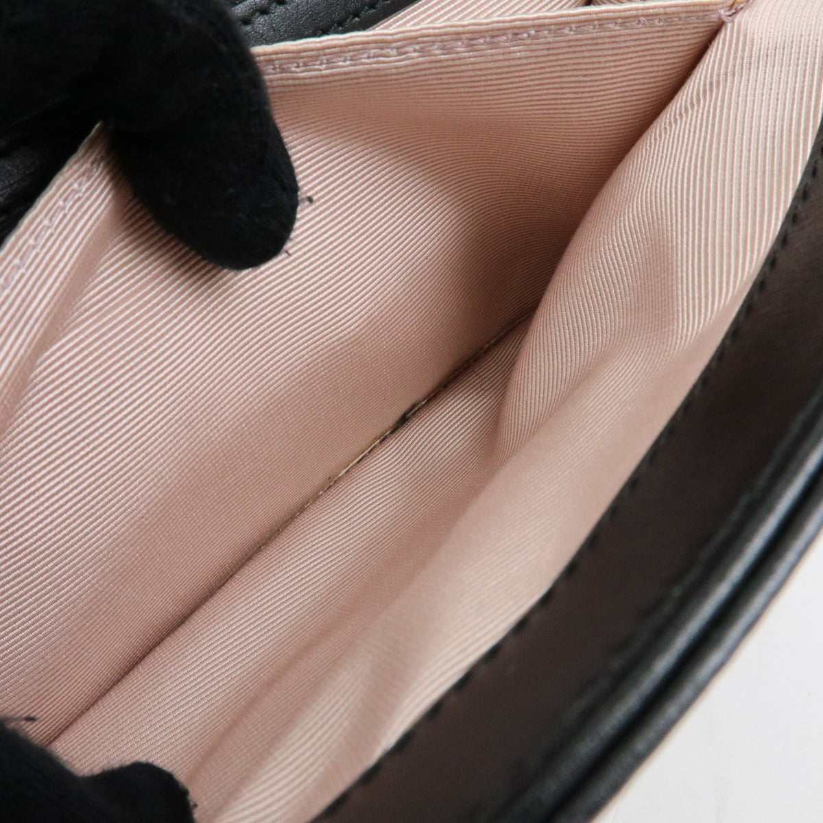 Gucci Rajah Chain Leather, Black, Leather, Tote Bag