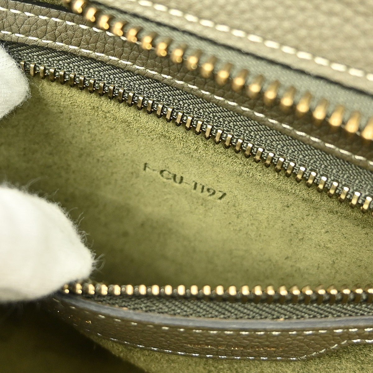 Celine Luggage Bag - Brandsamsara