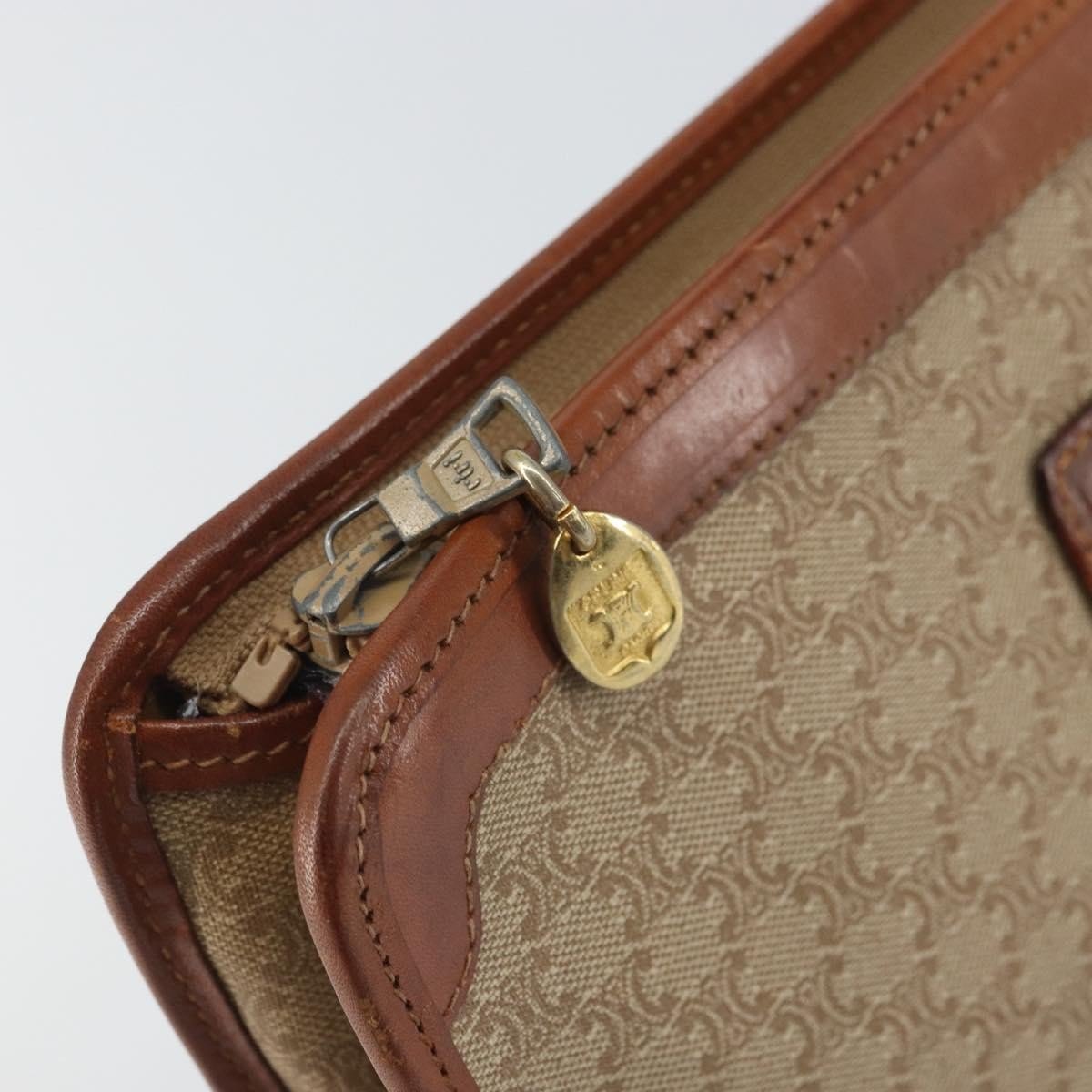 Celine Macadam Pochette - Brandsamsara