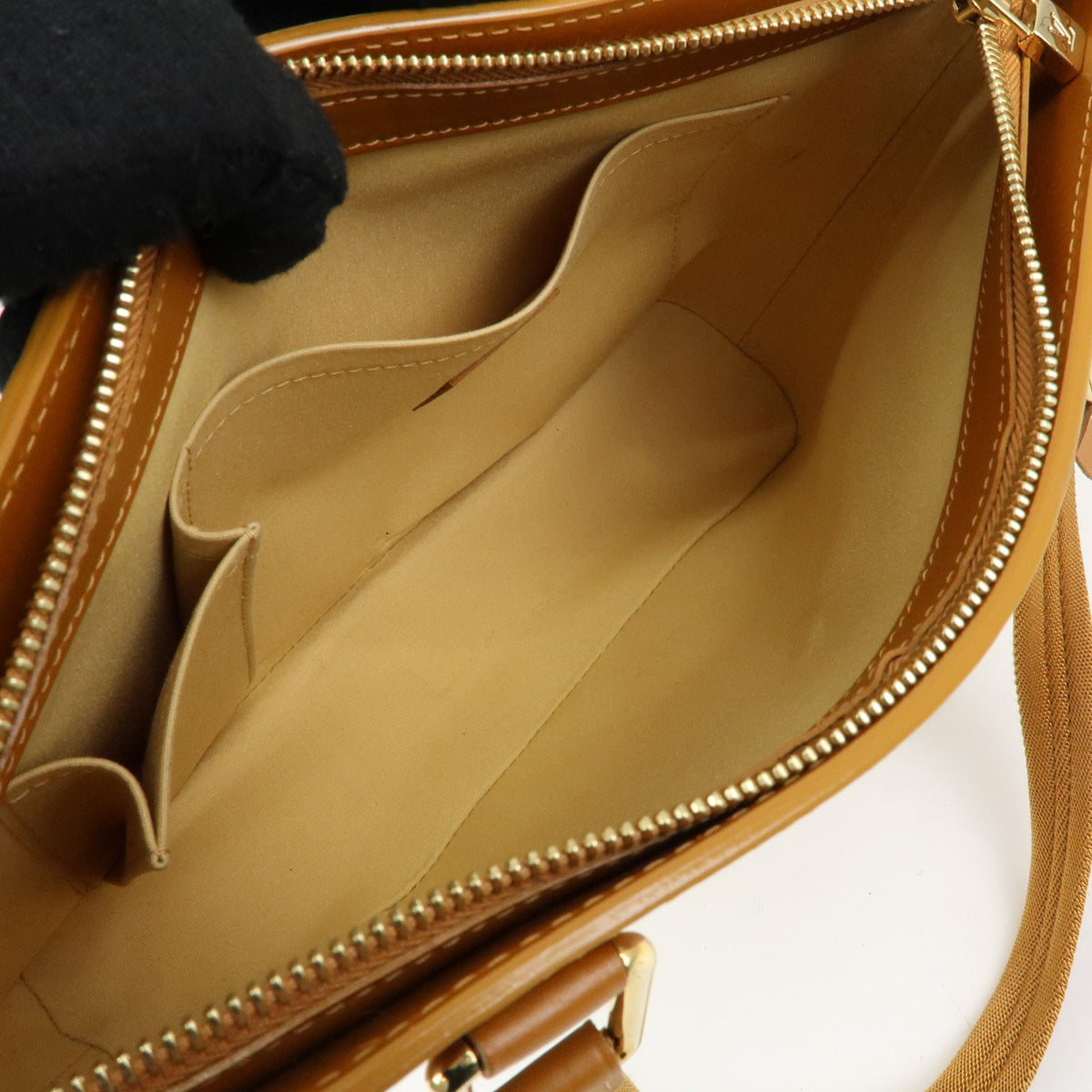 Louis Vuitton Lucille Mini Lin, Beige, Canvas, Handbag