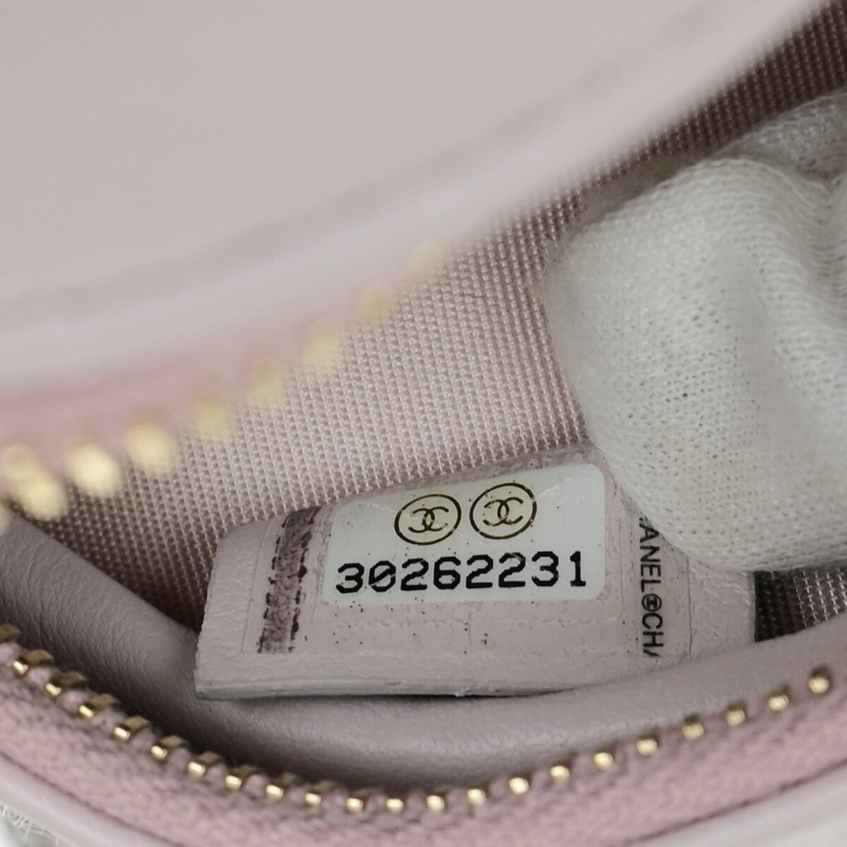 Chanel 19 Round Clutch with Chain - Brandsamsara