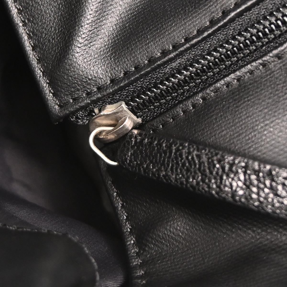 Chanel Biarritz Pocket Tote - Brandsamsara