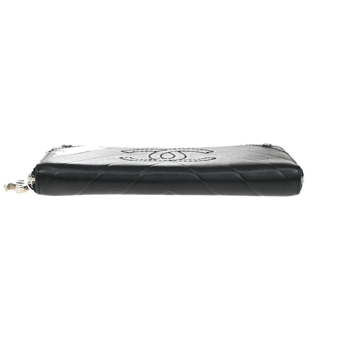 Chanel CC Charm Zip Around - Brandsamsara