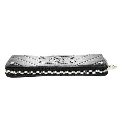 Chanel CC Charm Zip Around - Brandsamsara
