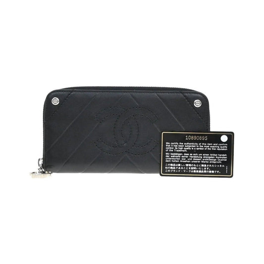 Chanel CC Charm Zip Around - Brandsamsara