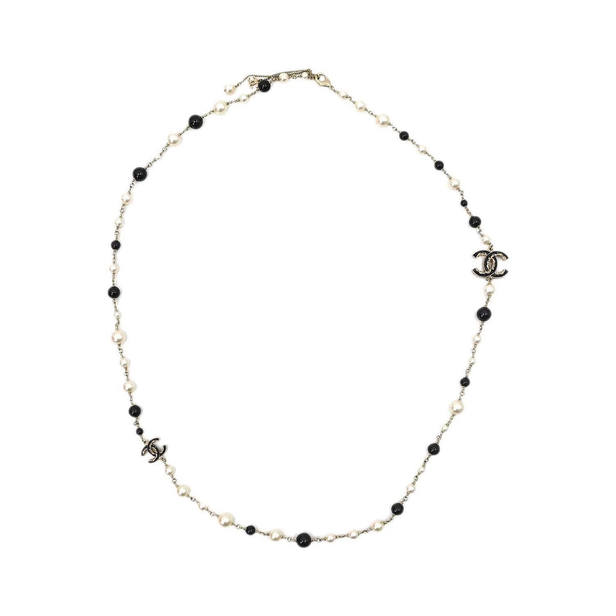 Chanel CC Necklace Faux Pearl and Metal, Gold, Gold Plated, Necklace