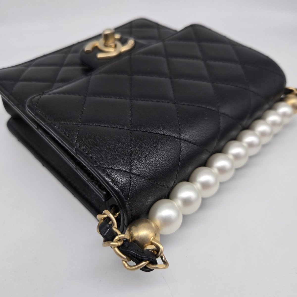 Chanel Chic Pearls Flap Clutch with Chain - Brandsamsara
