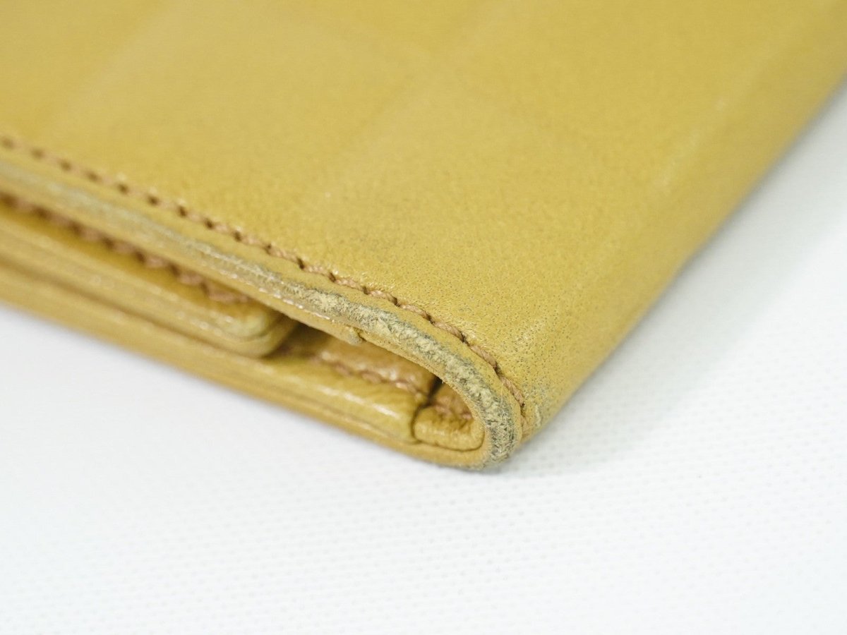 Chanel Chocolate Bar 6 Key Holder - Brandsamsara