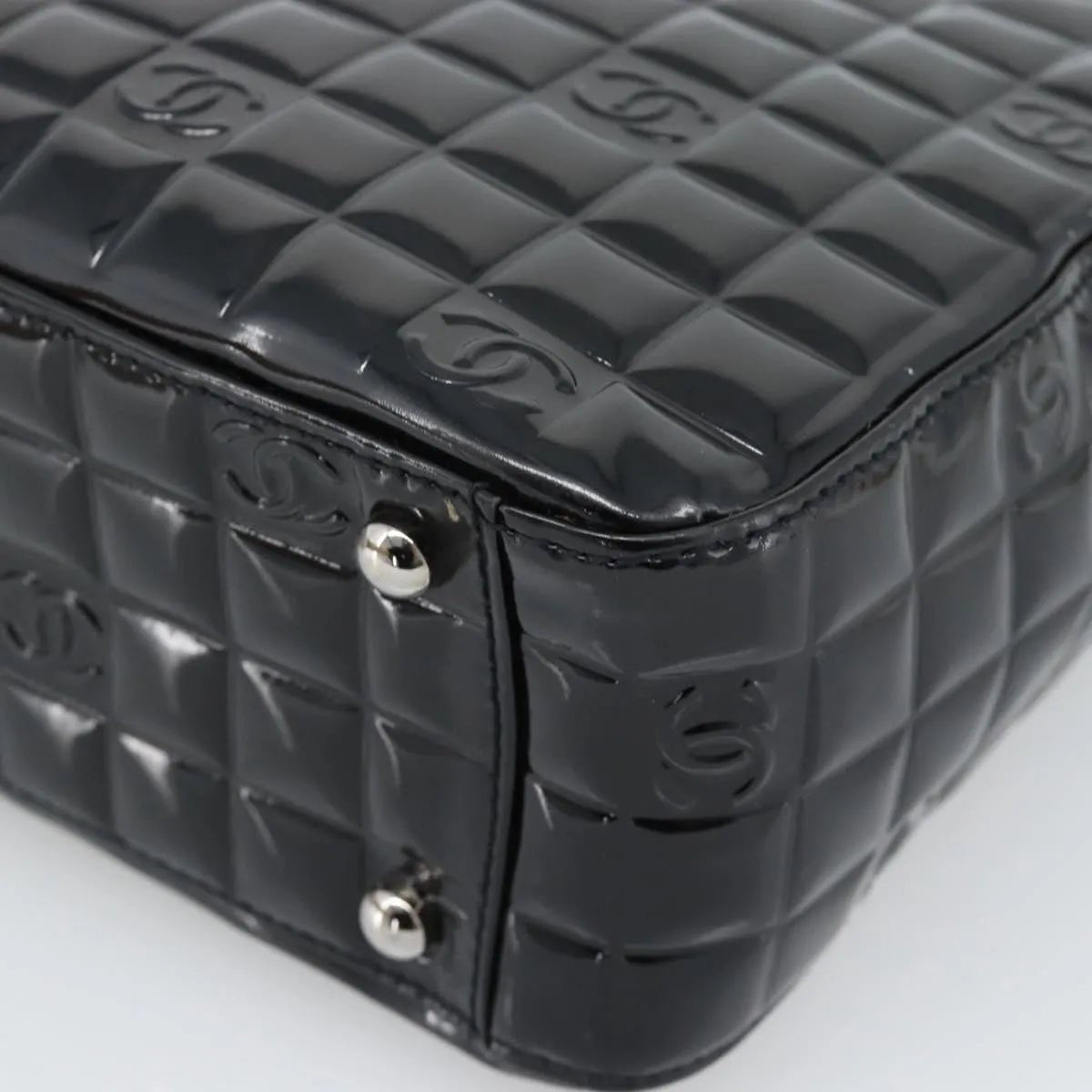 Chanel Chocolate Bar CC Tote - Brandsamsara