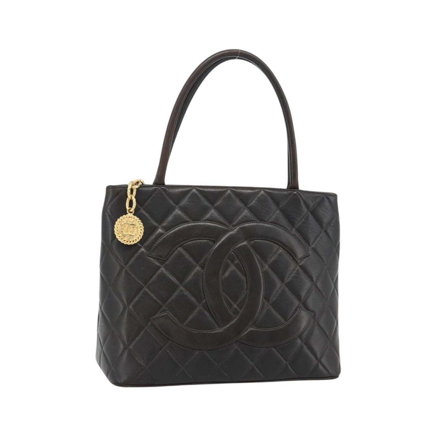 Chanel Matelassé Lambskin leather, Black, Leather, Tote Bag