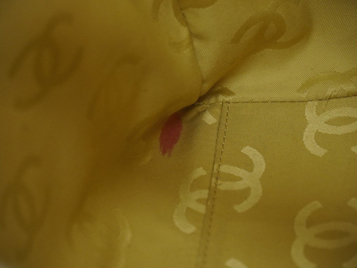 Chanel Surpique Tote - Brandsamsara