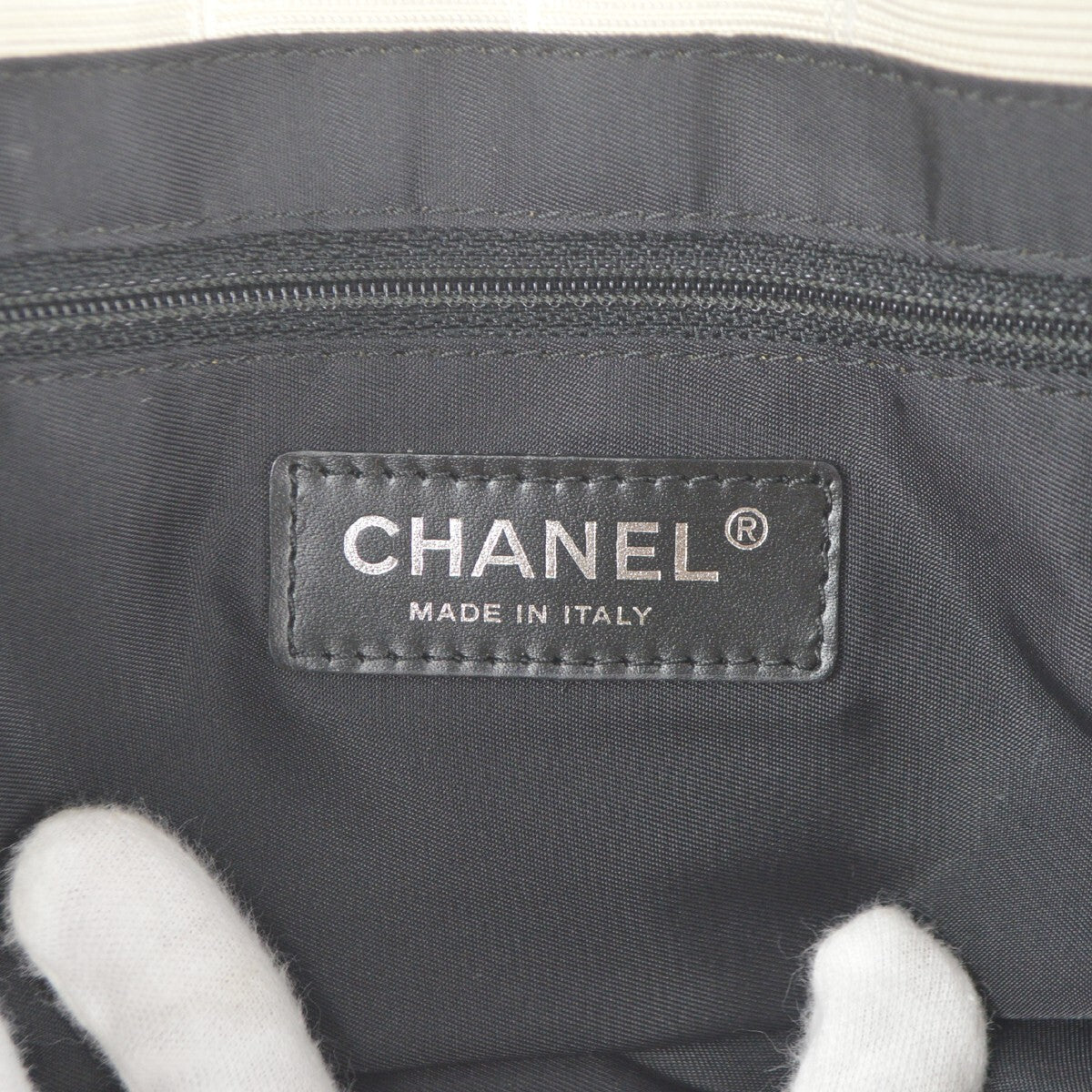 Chanel Travel Line Tote - Brandsamsara