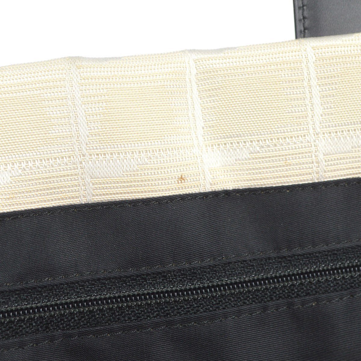 Chanel Travel Line Tote - Brandsamsara