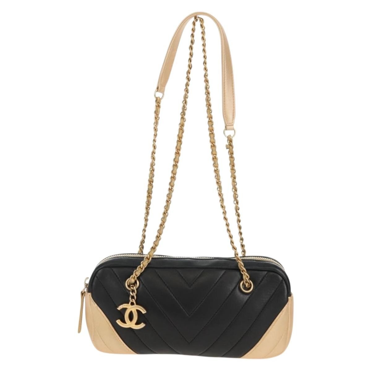 Chanel V Stitch - Brandsamsara