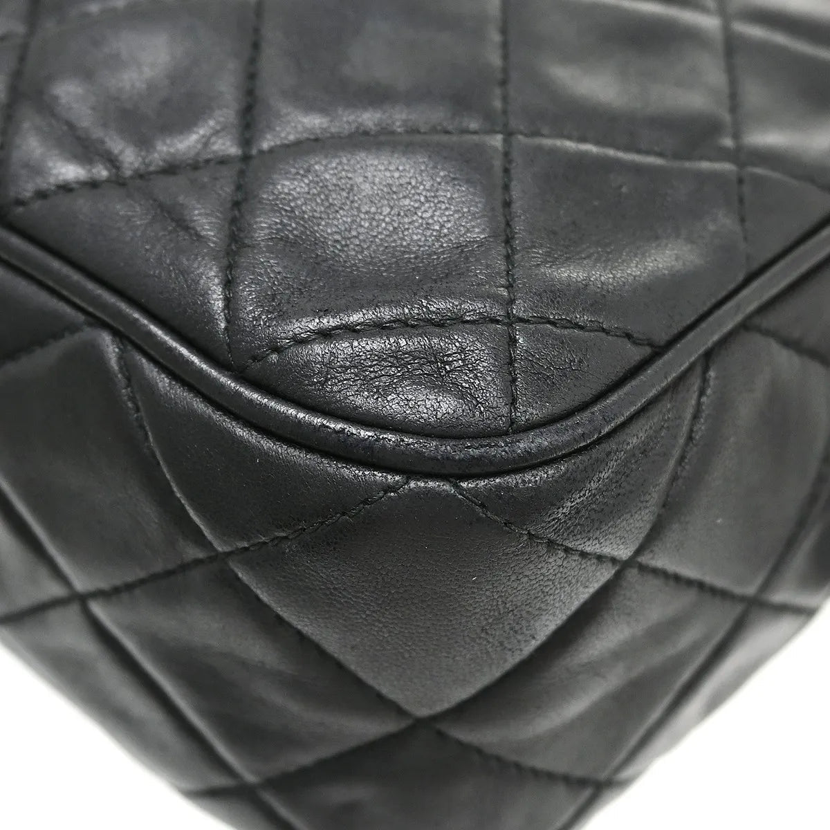 Chanel Vintage Camera Tassel - Brandsamsara
