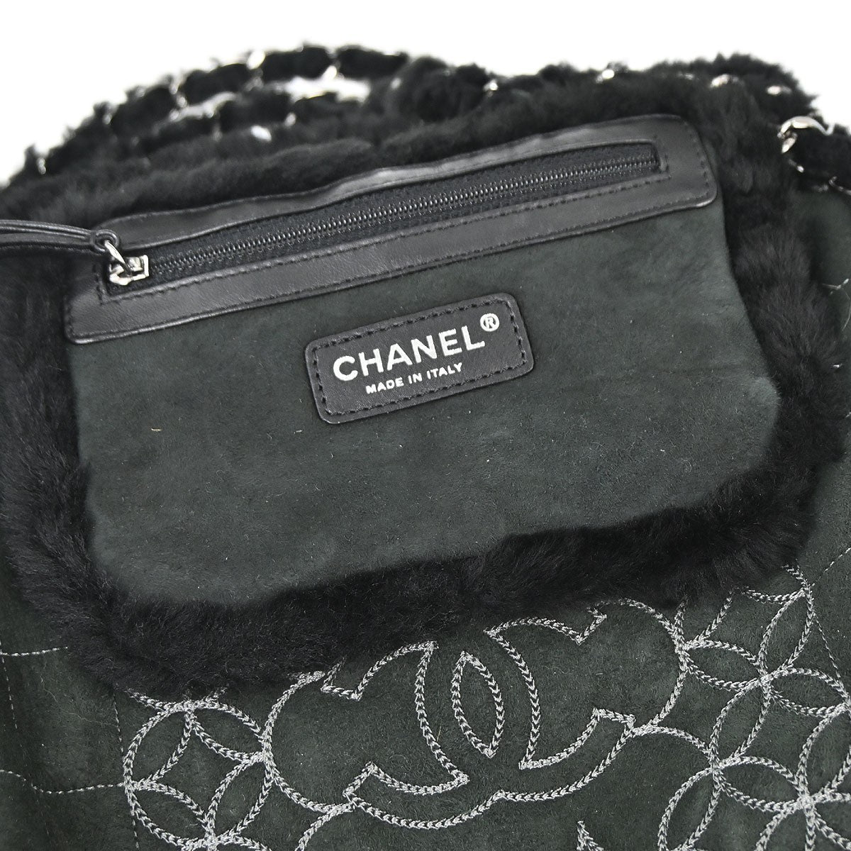 Chanel Vintage Embroidered CC Chain Tote - Brandsamsara