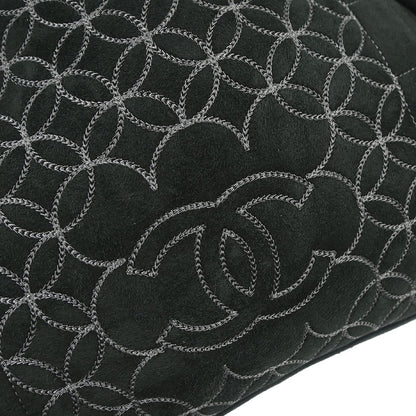 Chanel Vintage Embroidered CC Chain Tote - Brandsamsara