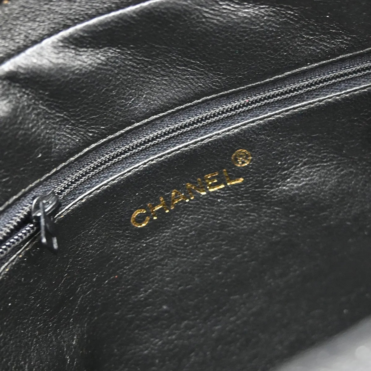 Chanel Vintage Front Pocket Camera - Brandsamsara