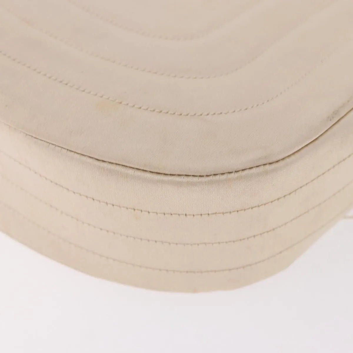 Chanel Vintage Round Flap - Brandsamsara