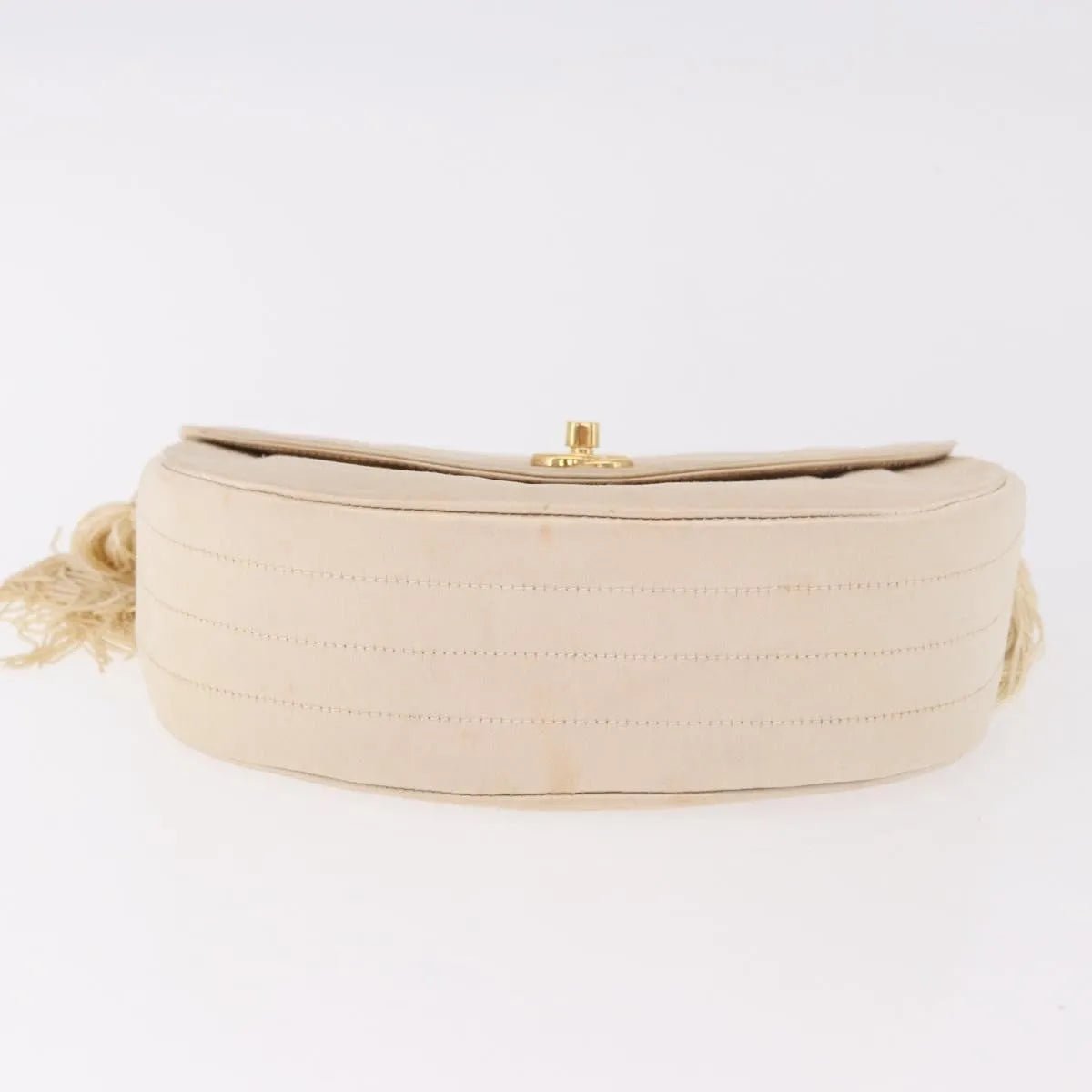 Chanel Vintage Round Flap - Brandsamsara