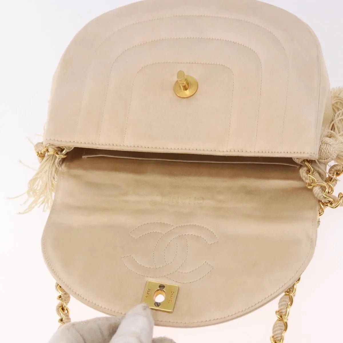 Chanel Vintage Round Flap - Brandsamsara