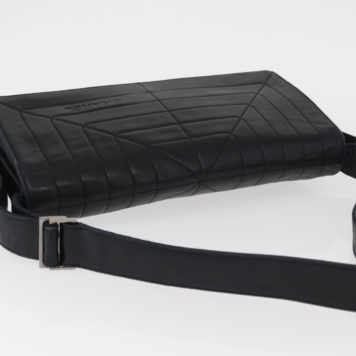 Chanel Vintage Shoulder Bag - Brandsamsara