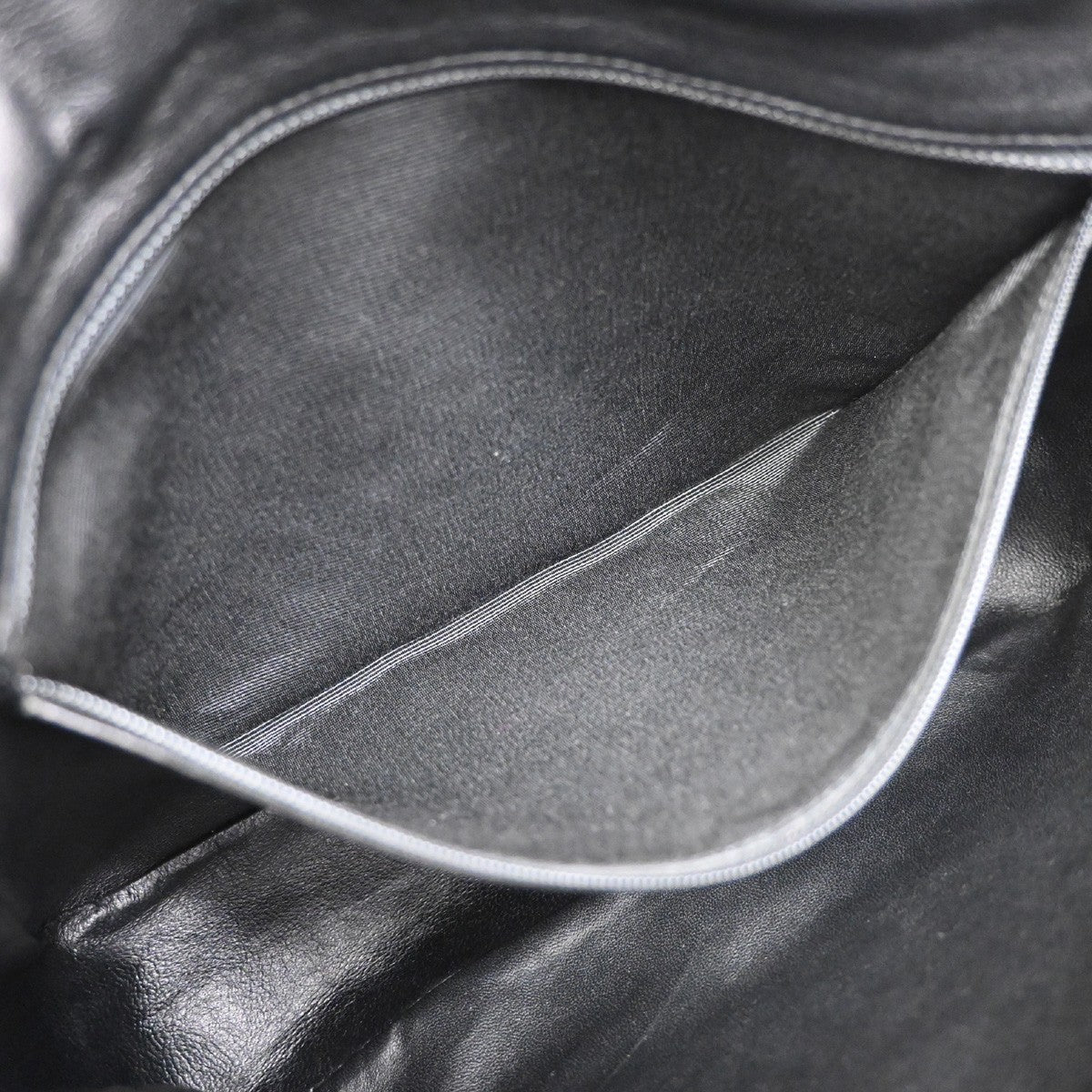 Chanel Vintage Timeless CC Adjustable Shoulder Bag - Brandsamsara