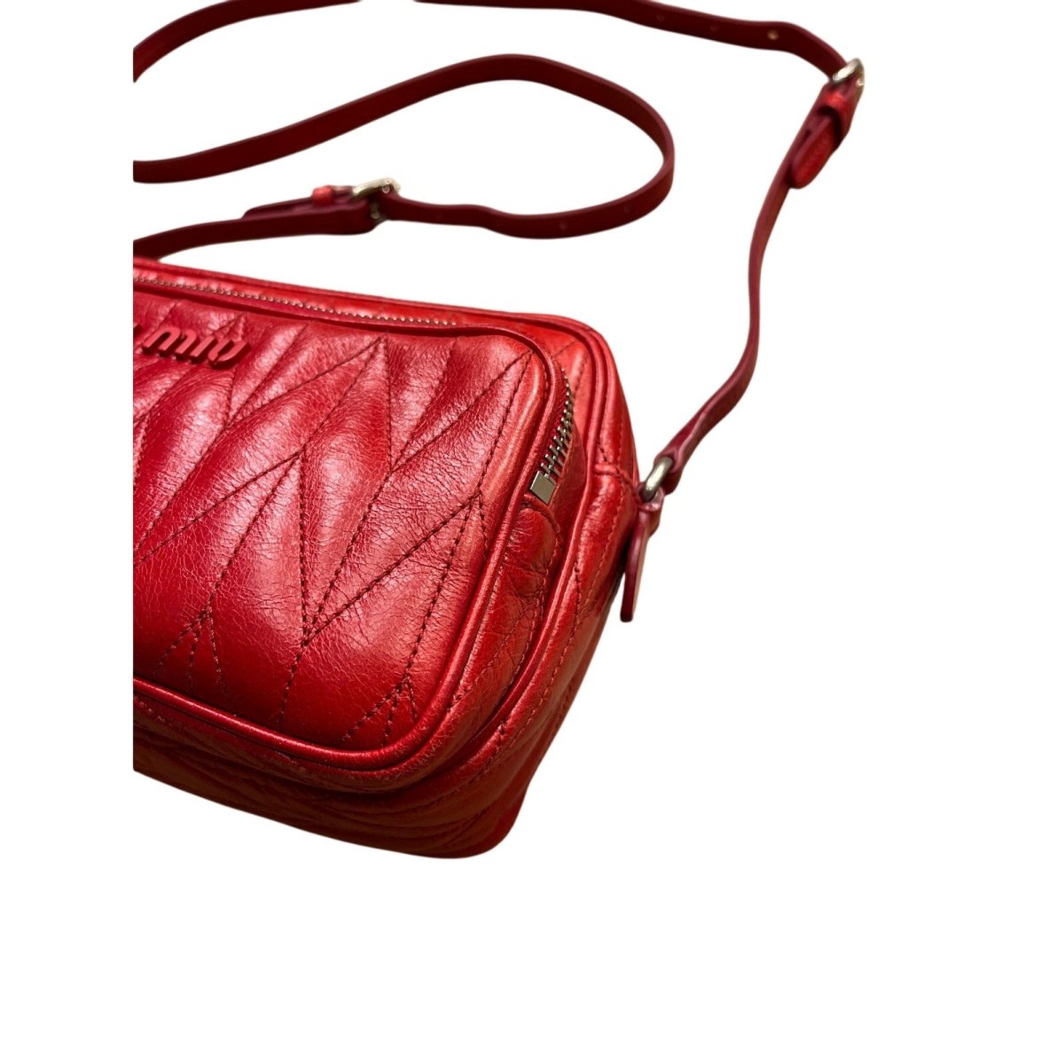 Chic Miu Miu Mini Baguette - Perfect for Essentials! - Brandsamsara