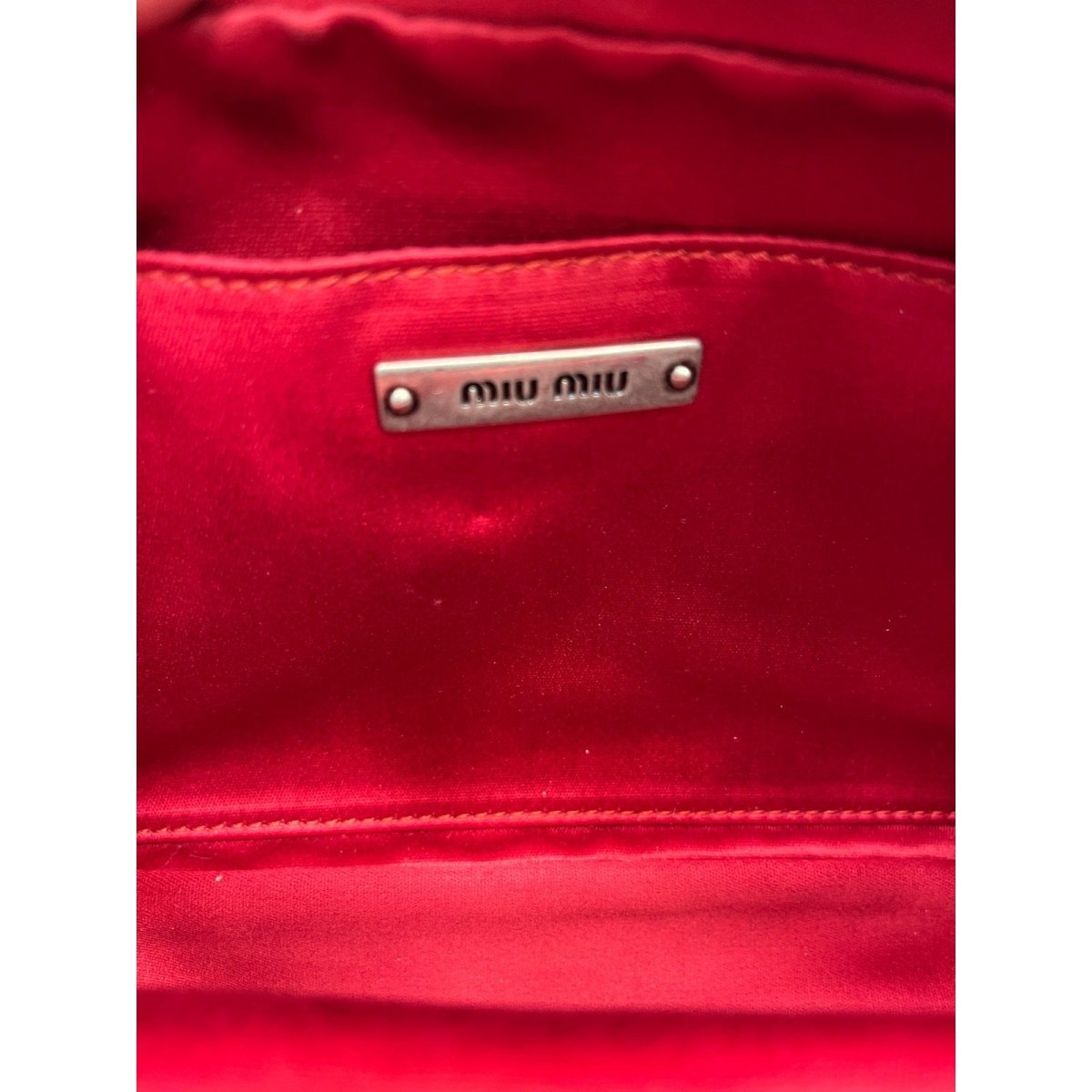 Chic Miu Miu Mini Baguette - Perfect for Essentials! - Brandsamsara