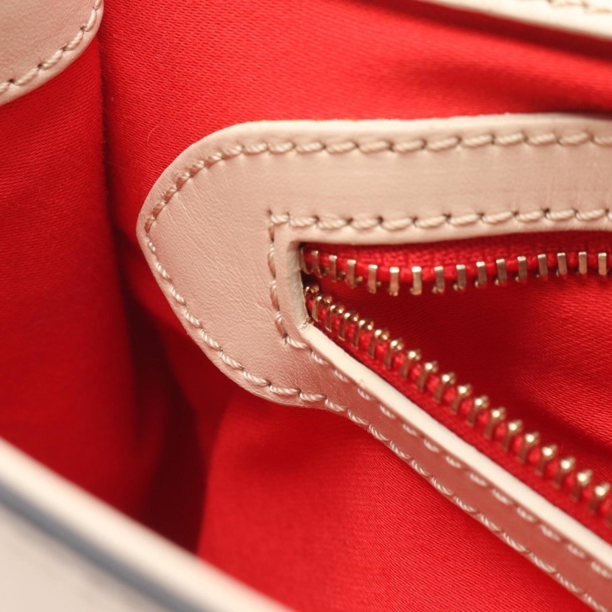 Christian Louboutin Sweet Charity - Brandsamsara
