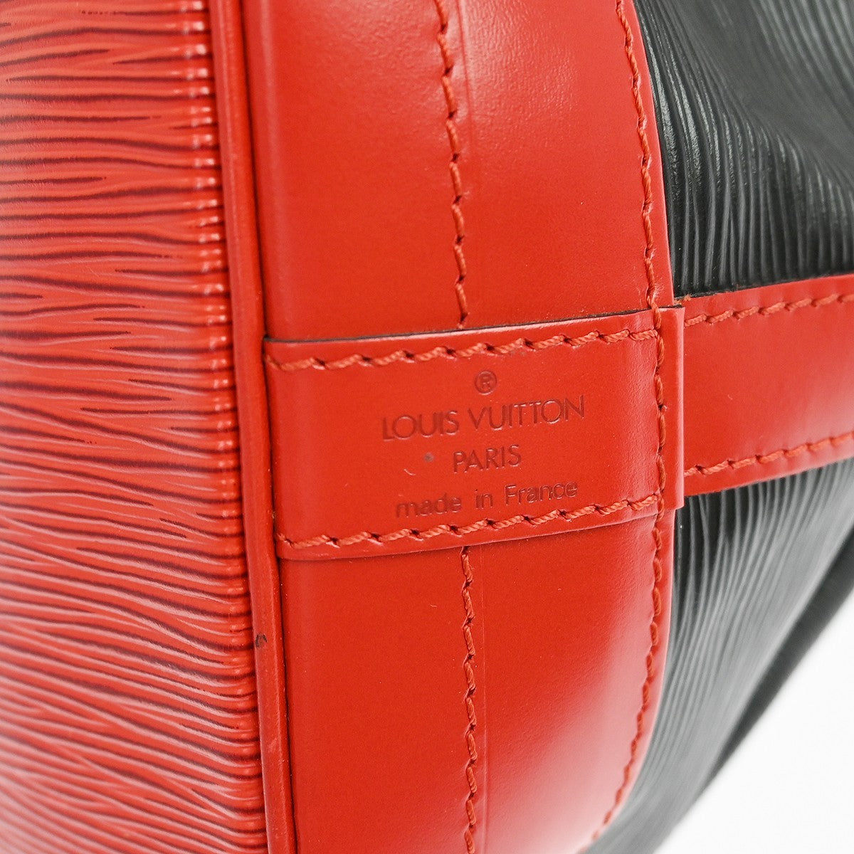 Louis Vuitton Bicolor Noe Epi Leather, Black, Leather, Handbag