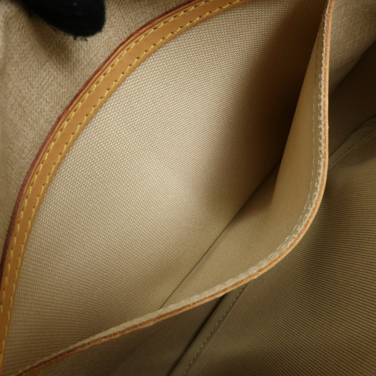 Louis Vuitton Reporter Monogram Canvas, Brown, Canvas, Shoulder Bag