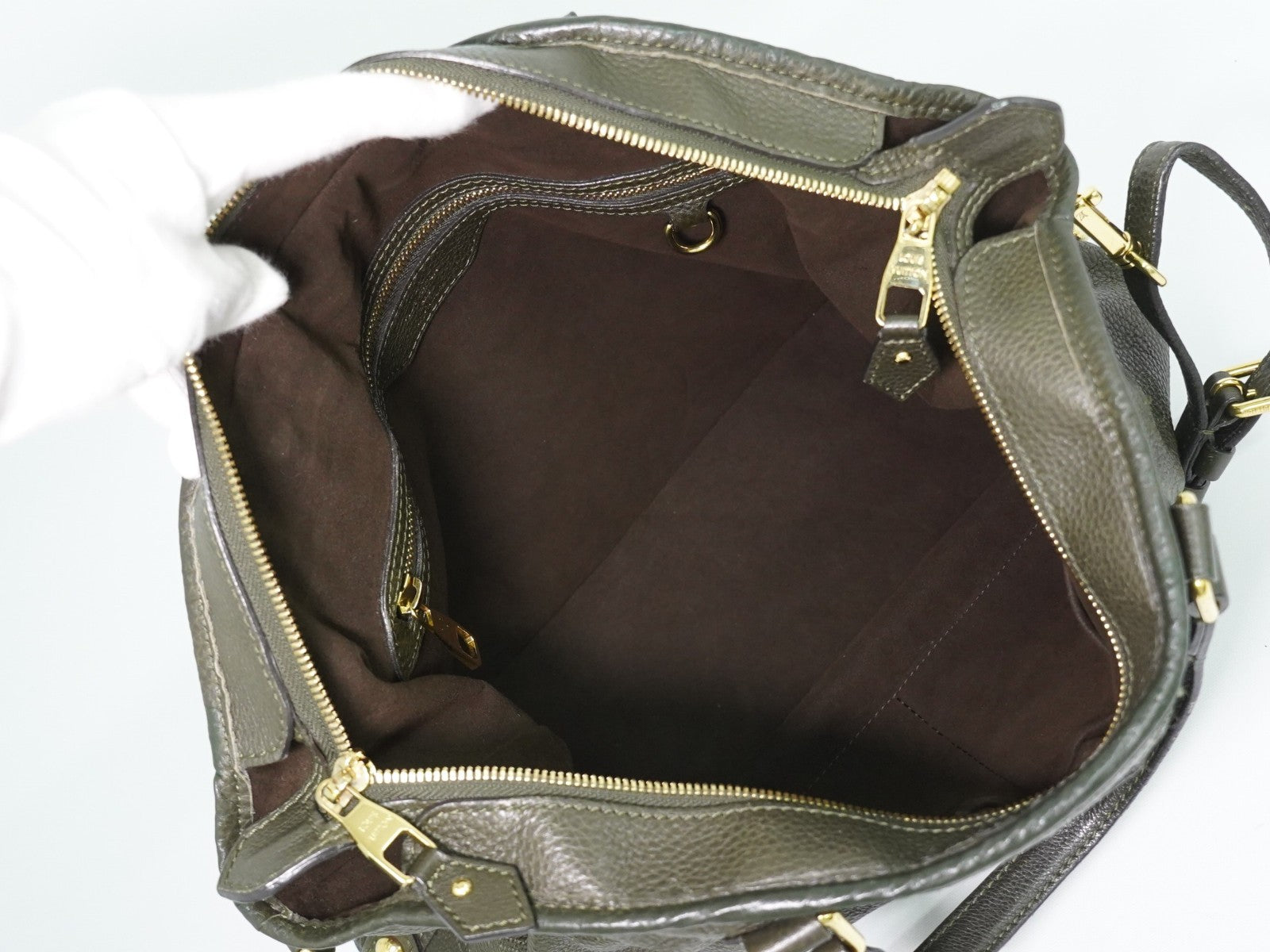 Louis Vuitton Stellar Mahina Leather, Khaki, Leather, Handbag