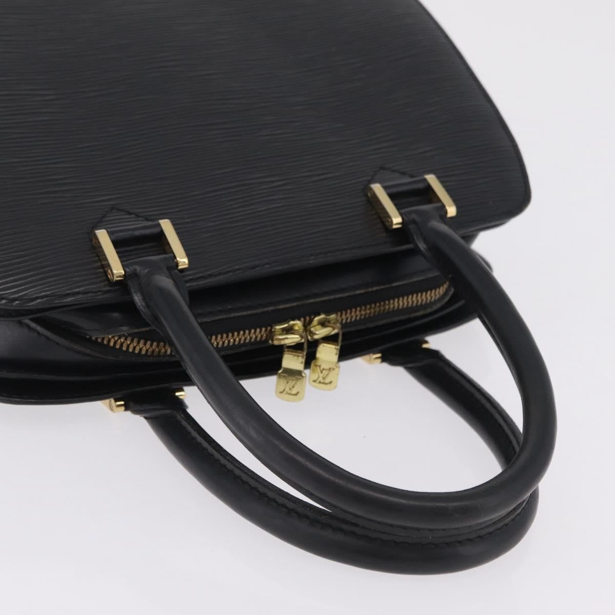 Louis Vuitton Pont Neuf Epi Leather, Black, Leather, Handbag