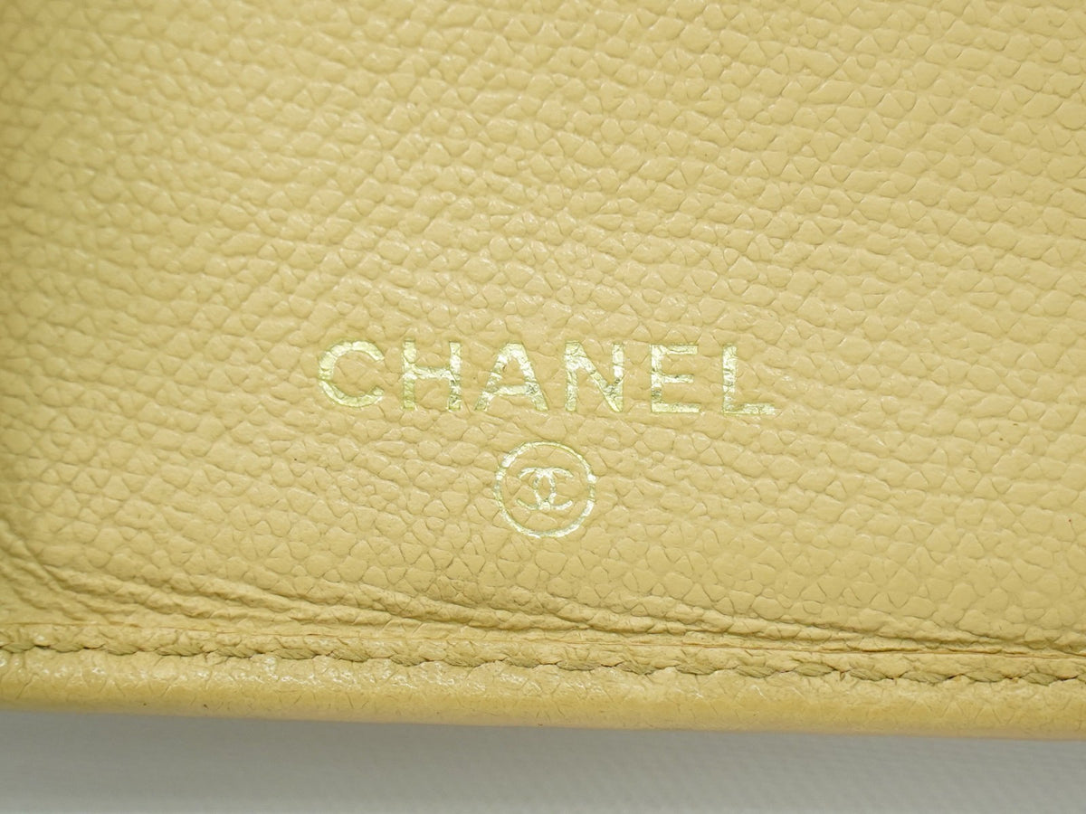 Chanel CC bifold wallet leather, Beige, Leather, Wallet
