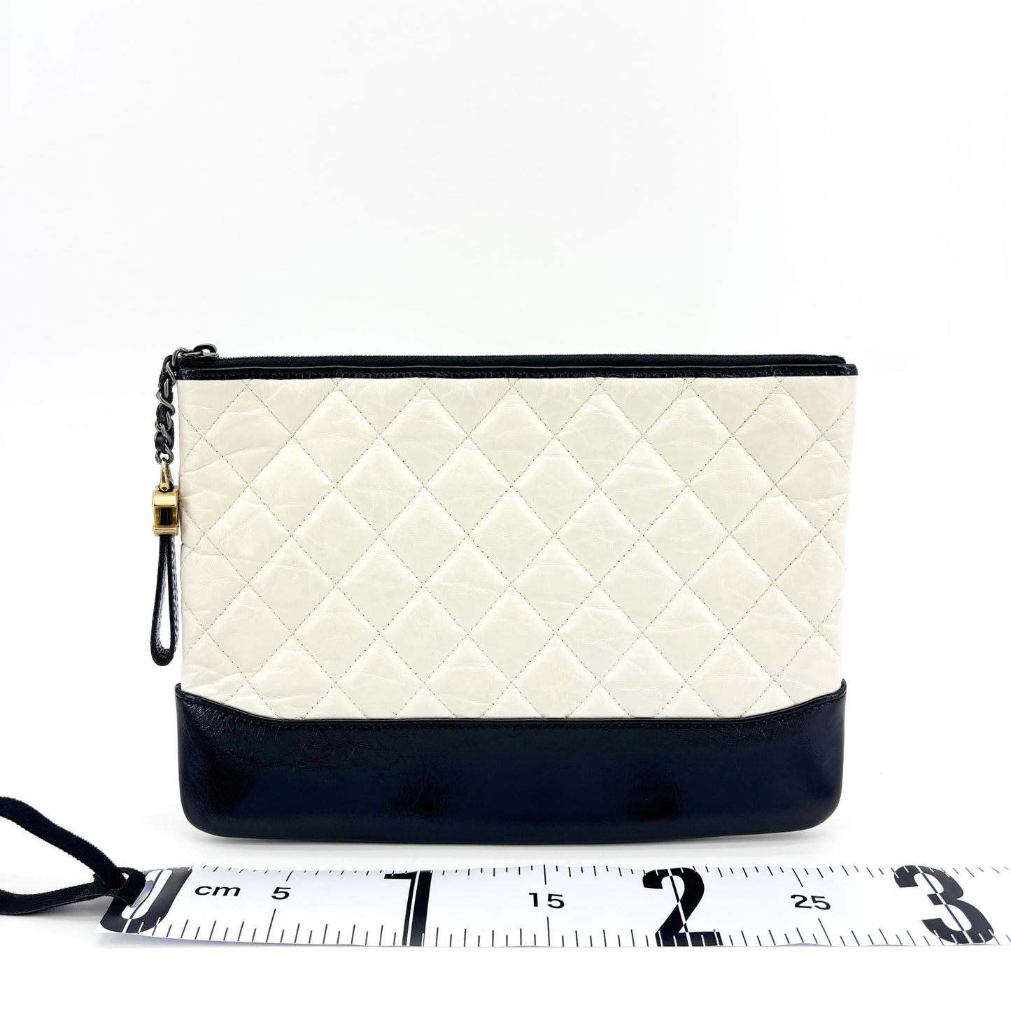 Chanel Gabrielle O Case Clutch Quilted Aged Calfskin, Black, Leather, Clutch