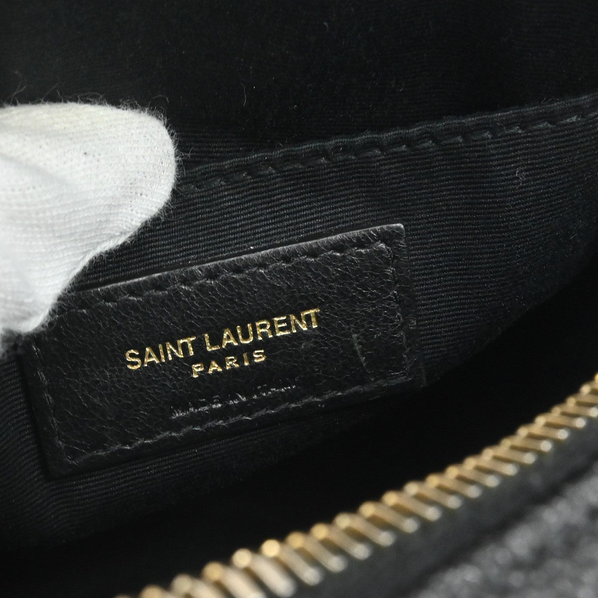 Saint Laurent Vinyle Round Camera Matelasse Chevron Leather, Black, Leather, Crossbody Bag