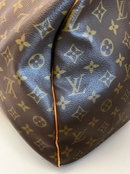 Louis Vuitton Keepall Monogram Canvas, Brown, Canvas, Travel Bag