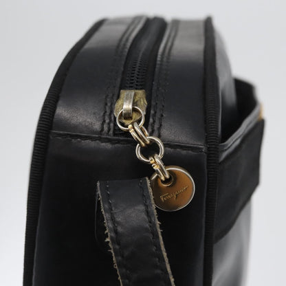 Salvatore Ferragamo Vara Bow camera Leather, Black, Leather, Shoulder Bag