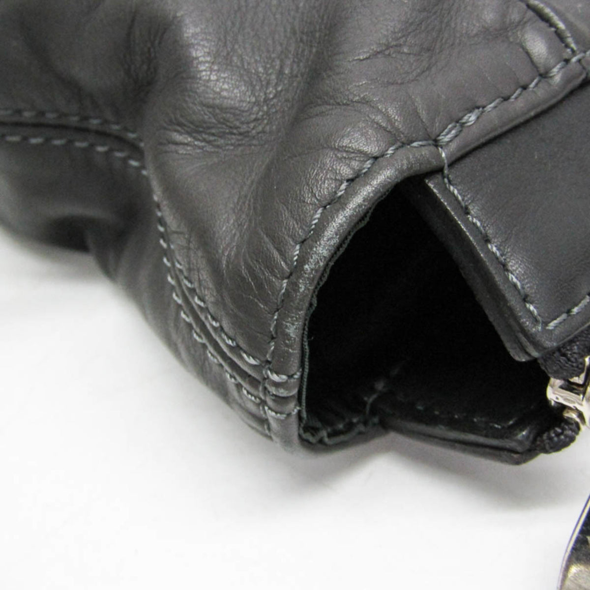 Louis Vuitton V Line Move Gaston Leather, Gray, Leather, Handbag