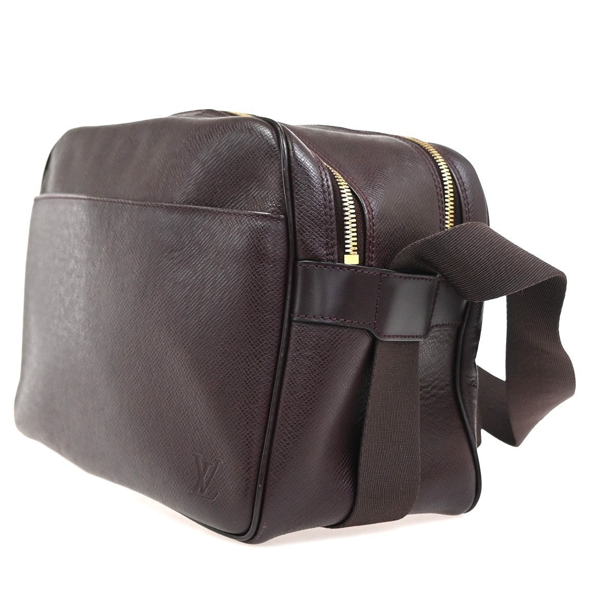 Louis Vuitton Reporter Taiga Leather, Brown, Leather, Shoulder Bag