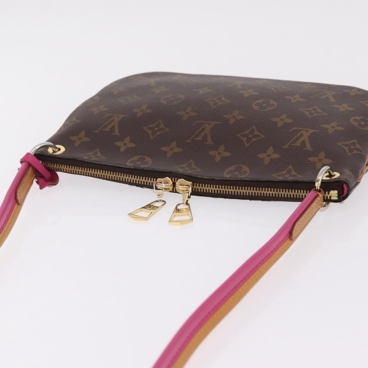 Louis Vuitton Lorette Monogram Canvas, Brown, Canvas, Handbag