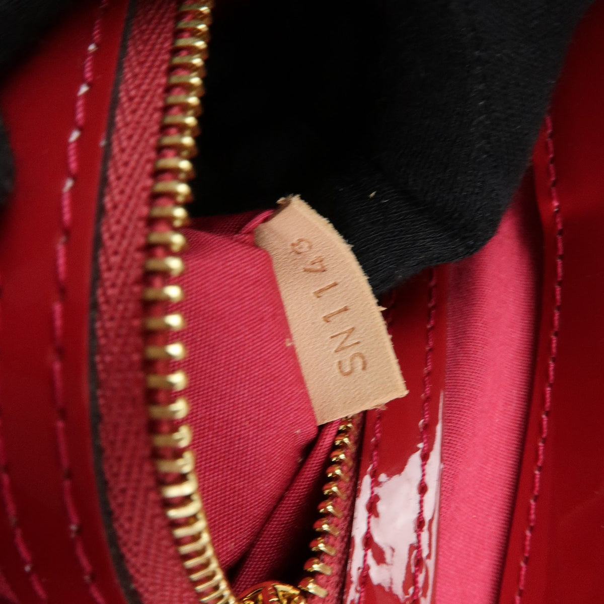 Louis Vuitton Catalina Monogram Vernis, Red, Patent Leather, Handbag