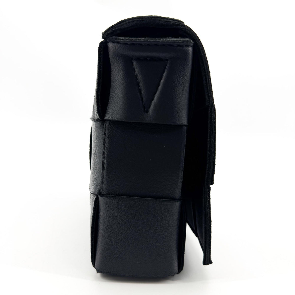 Bottega Veneta Cassette Maxi Intrecciato Leather, Black, Leather, Crossbody Bag