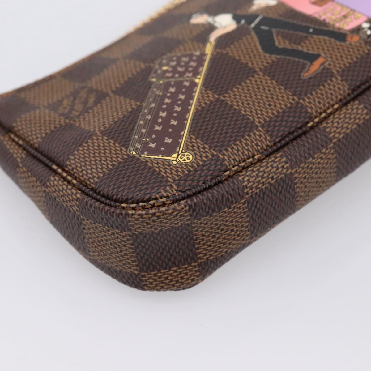 Louis Vuitton Pochette Accessoires Limited Edition Damier, Brown, Canvas, Clutch