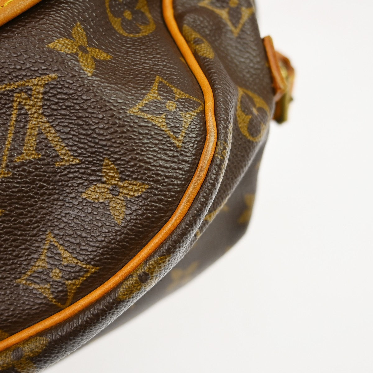 Louis Vuitton Saumur Monogram Canvas, Brown, Canvas, Shoulder Bag