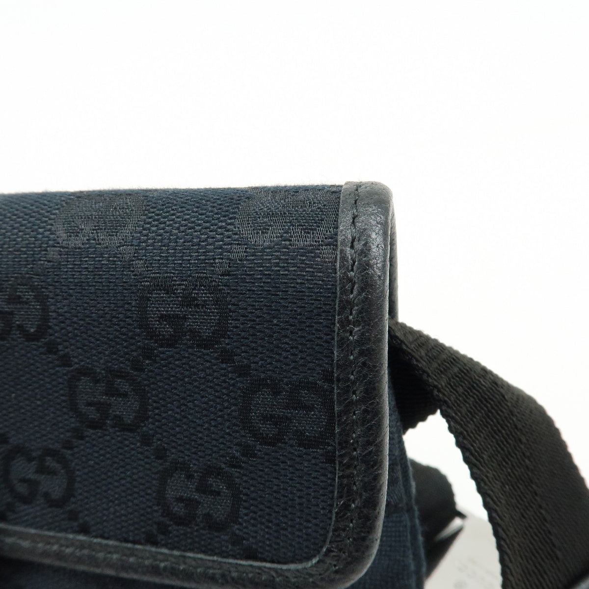 Gucci Buckle Belt GG Canvas, Black, Canvas, Handbag