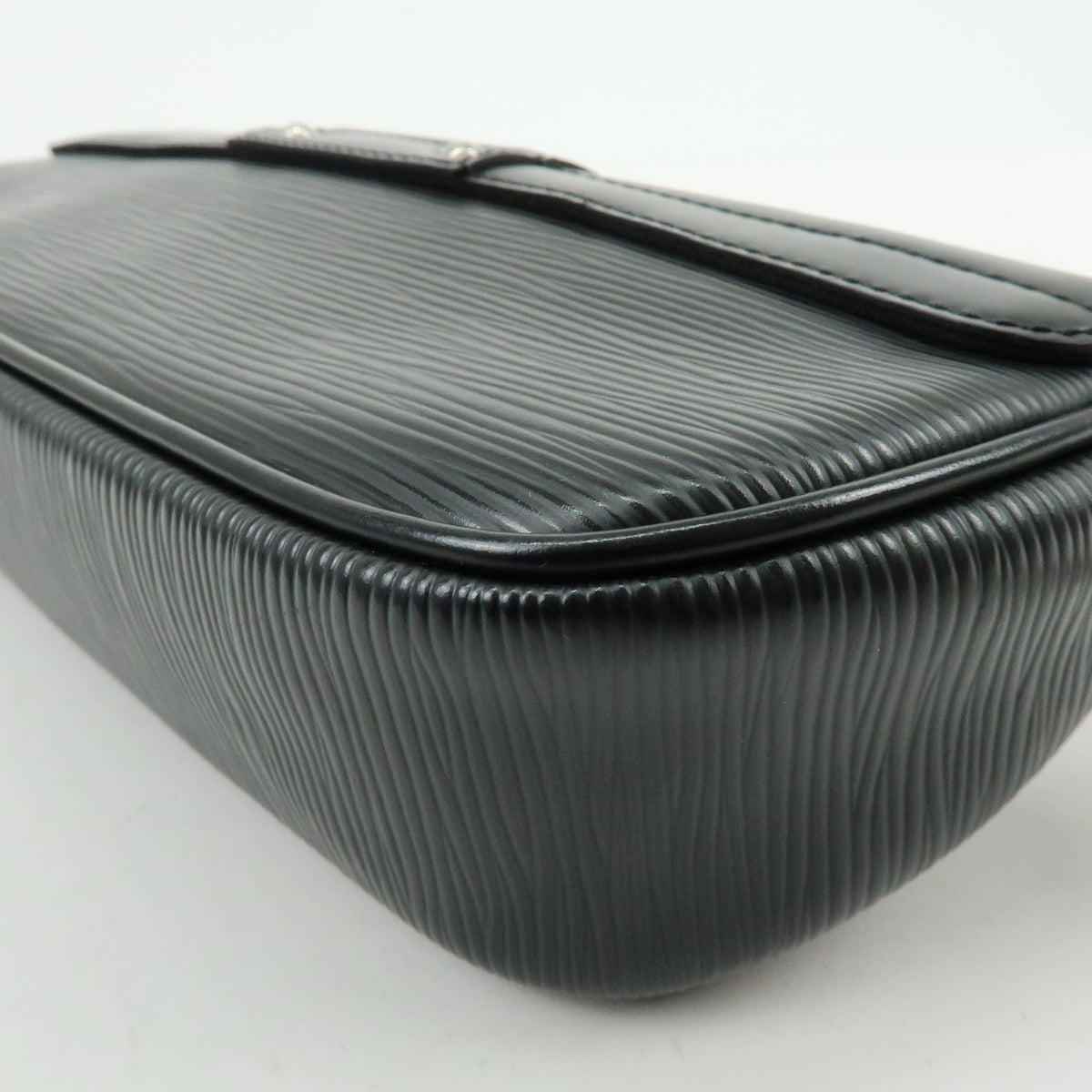 Louis Vuitton Montaigne Clutch Epi Leather, Black, Leather, Clutch