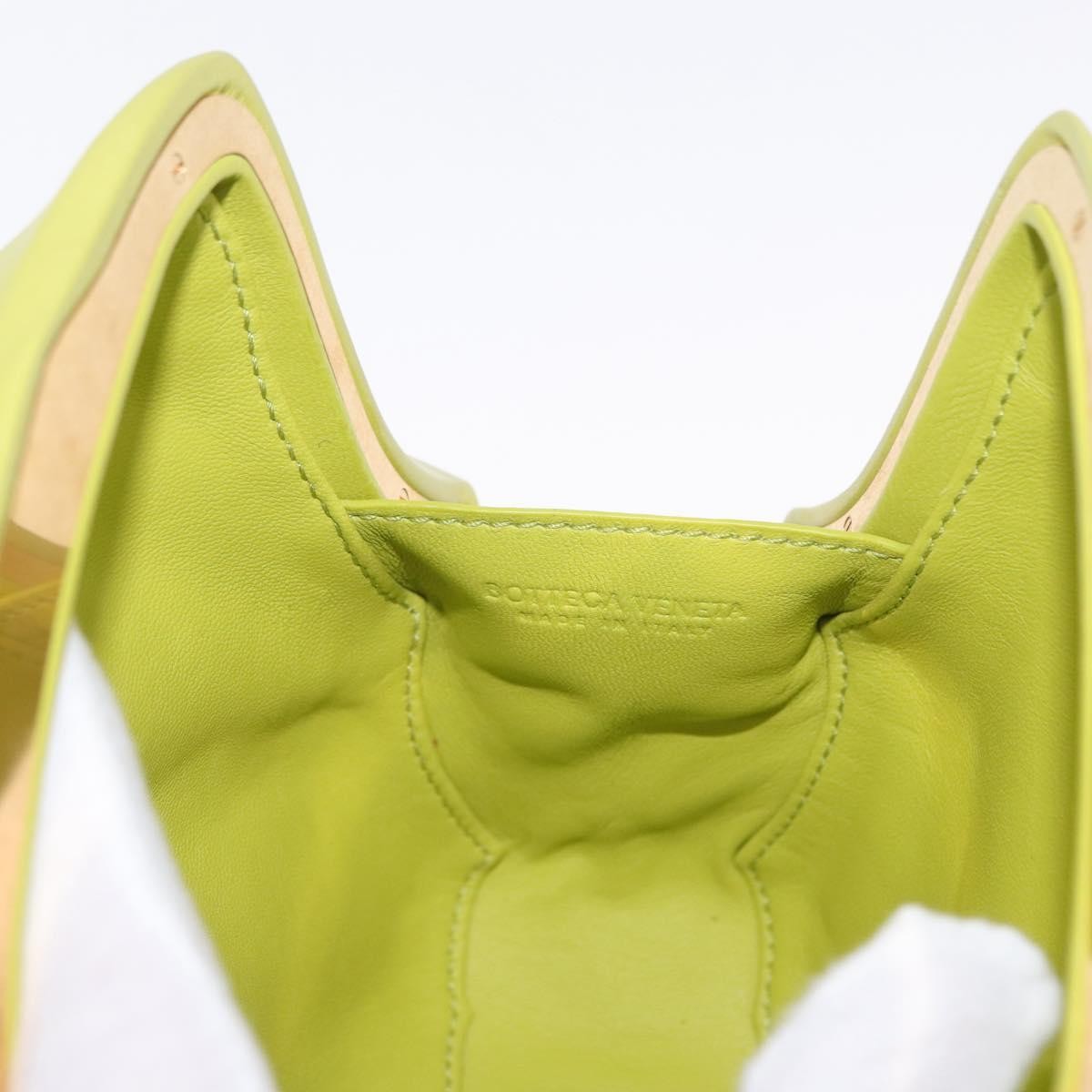 Bottega Veneta The Whirl Clutch Leather, Green, Leather, Clutch